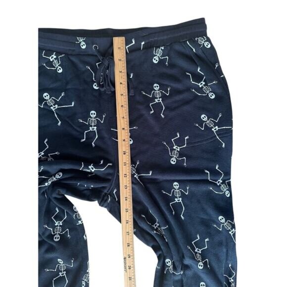 Jane & Delancey Women's Dancing Skeletons Pullover & Jogger Set Size XL Black - Picture 13 of 14